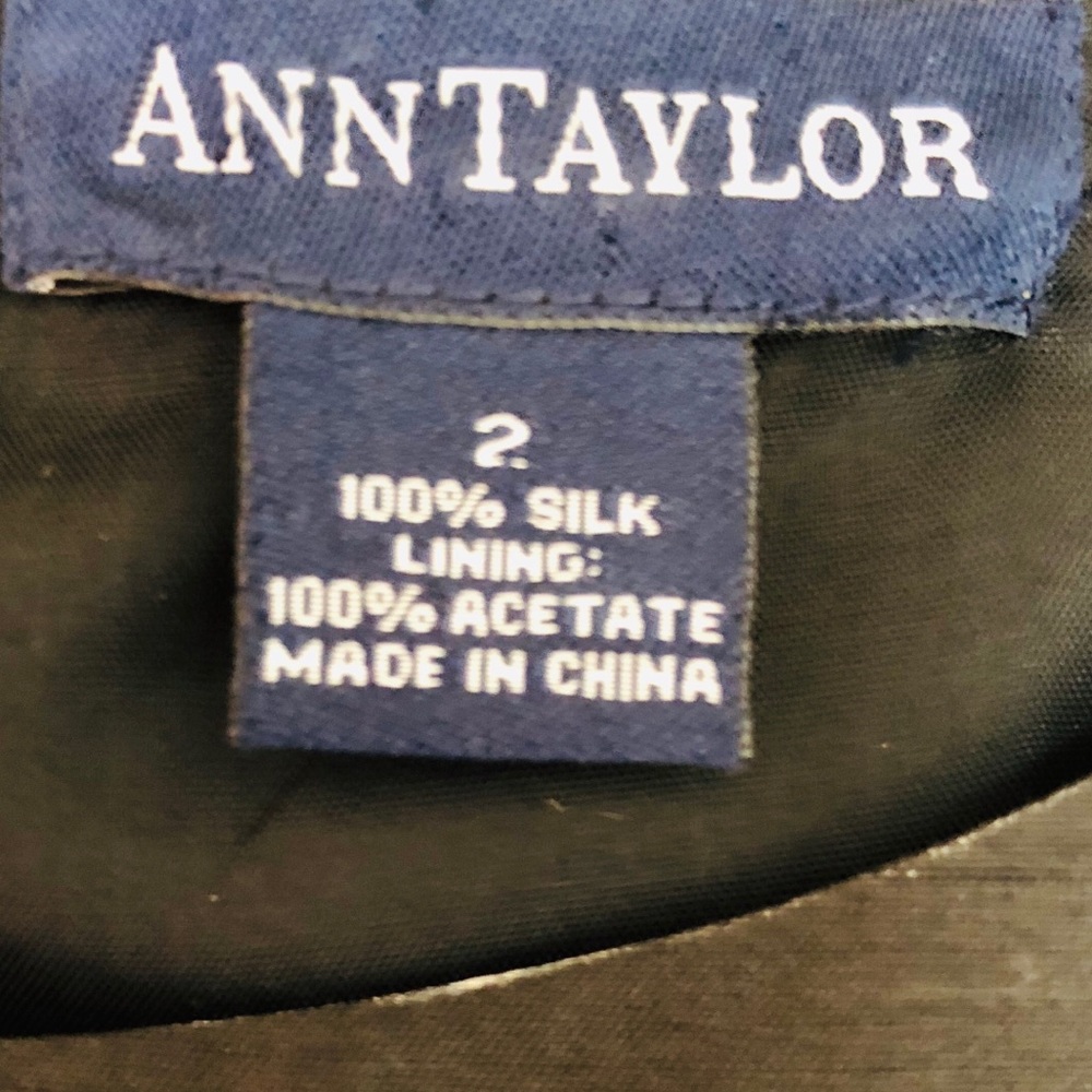 Ann Taylor Silk Black Sheath Drs w/ Scalloped Hem - Picture 6 of 7
